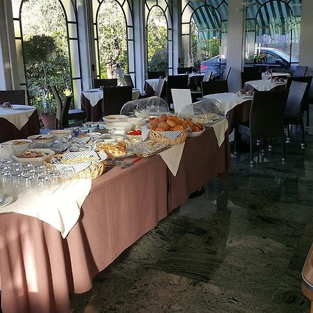 Hotel La Villa Gravedona Εξωτερικό φωτογραφία