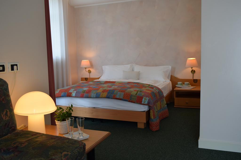 Hotel La Villa Gravedona Εξωτερικό φωτογραφία