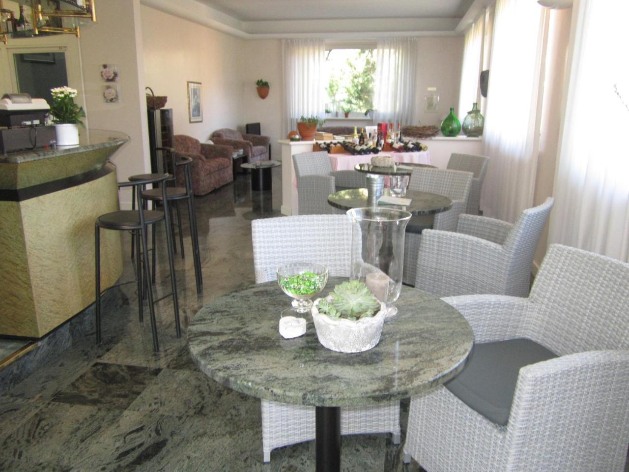 Hotel La Villa Gravedona Εξωτερικό φωτογραφία